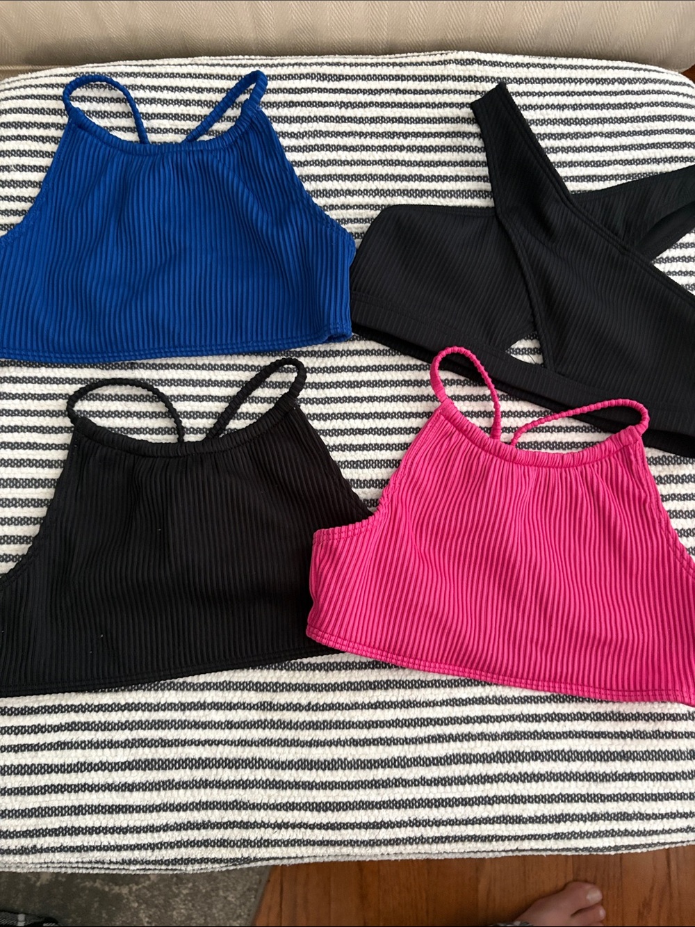 Abercrombie kids 4 swim tops size 7/8
